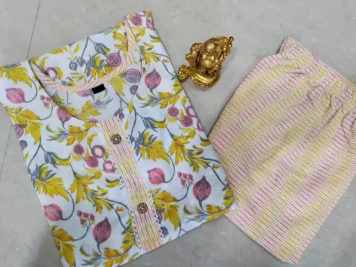 Women’s Cotton Kurta & Pajama Set